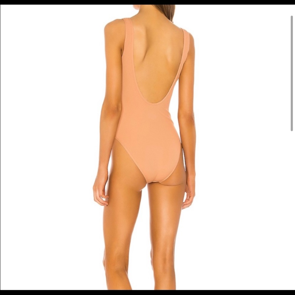 L* Space Float On One Piece Chestnut Size 6 - image 3